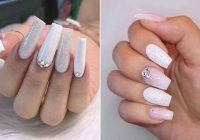 The chrome French is coming to pimp our nails this fall/winter