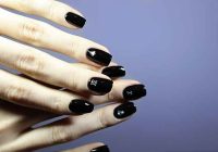 Succeed in your Black Manicure