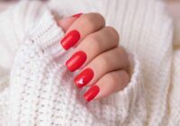 How to apply nail polish without overflowing？