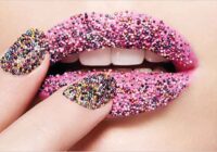 How to create a sugar effect on your nails?